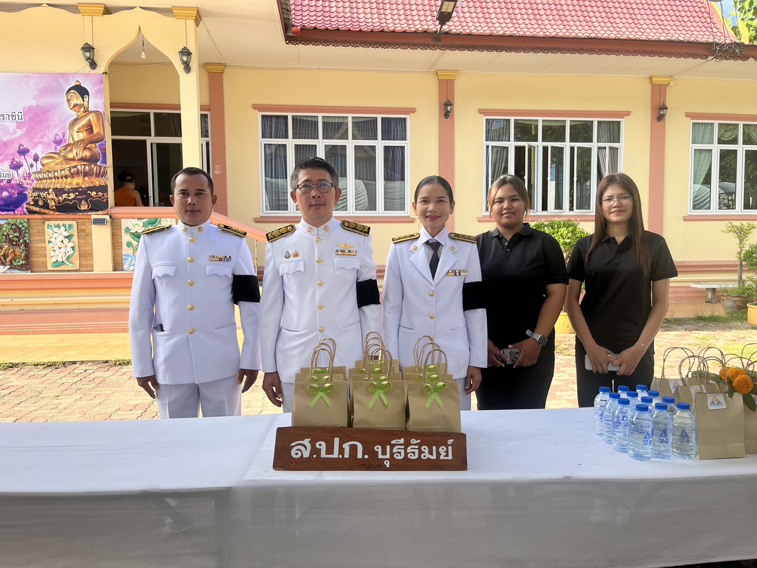 title - วันที่ 25 มิถุนายน 2569 นายประเสริฐ กาญจนเกียรติกุล ปฏิรูปที่ดินจังหวัดบุรีรัมย์ พร้อมด้วยข้าราชการ และเจ้าหน้าที่ ส.ป.ก.บุรีรัมย์ ร่วมพิธีบำเพ็ญกุศลในวาระครบ 15 วัน (ปัณรสมวาร) แห่งการสิ้นพระชนม์ สมเด็จพระเจ้าลูกเธอเจ้าฟ้าพัชรกิติยาภา นเรนทิราเทพยวดี กรมหลวงราชสาริณีสิริพัชร มหาวัชรราชธิดา